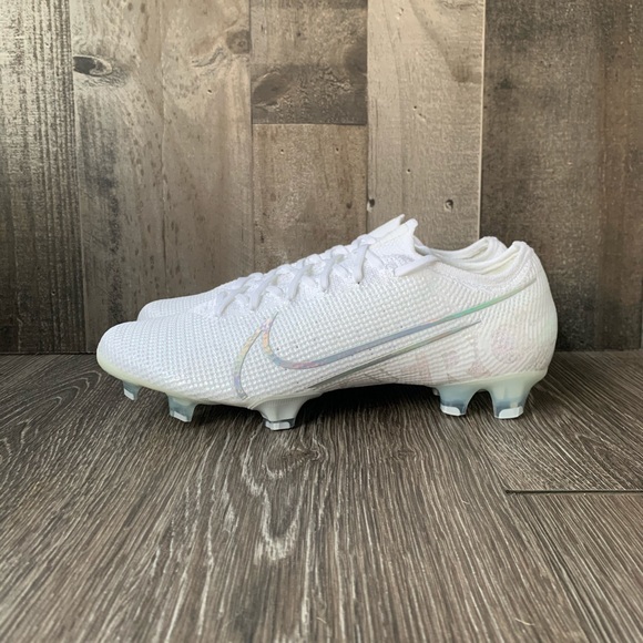 Nike Other - Nike Mercurial Vapor 13 Elite Nuevo Soccer Cleat